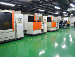 Mold center